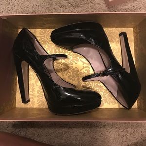 Miu Miu black patent Maryjane heels 38.5